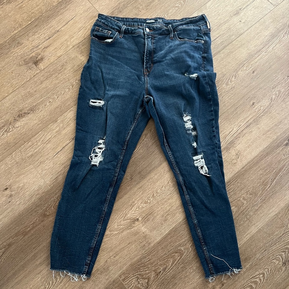 Old Navy Rockstar Super Skinny Distressed High Rise Jeans Size 16